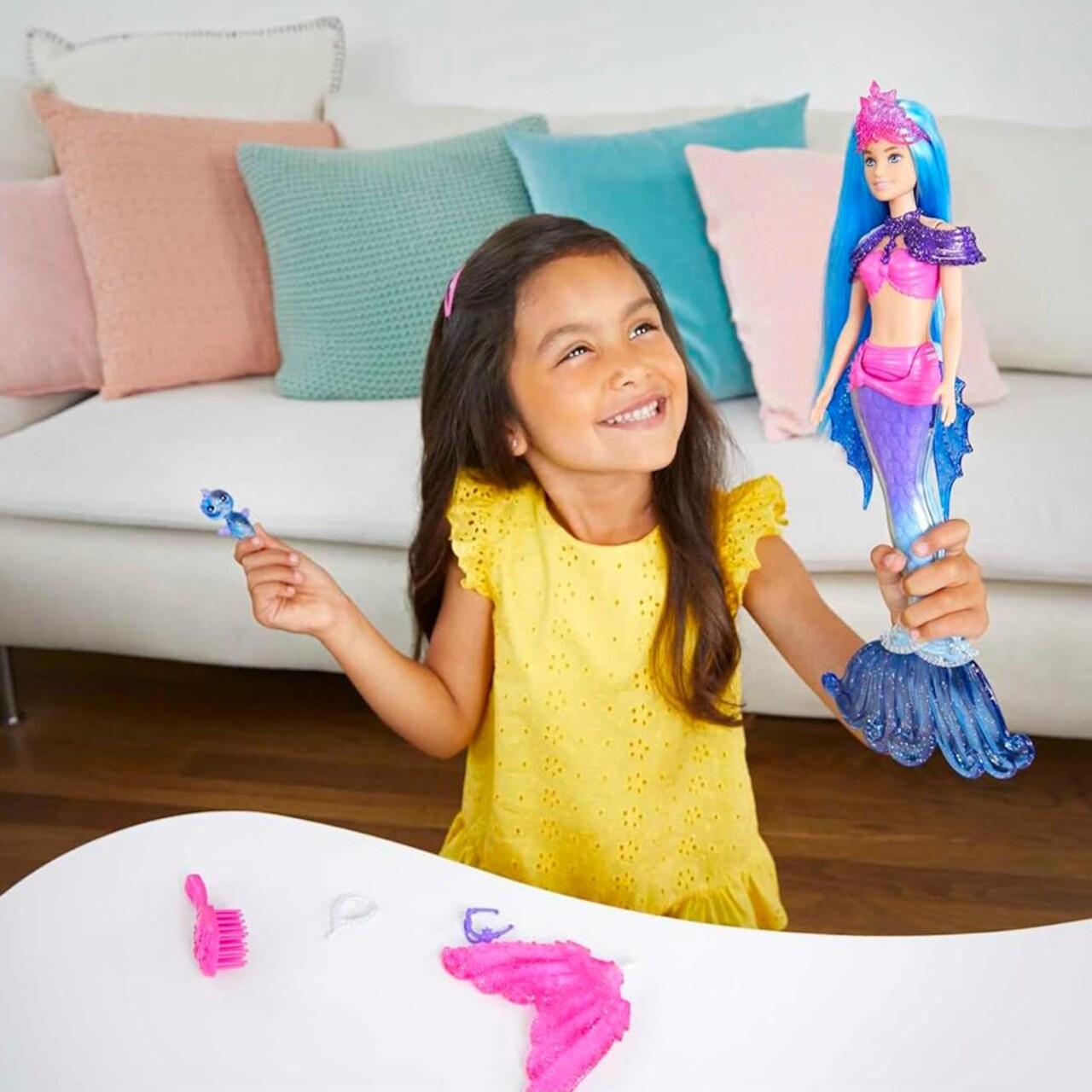 Barbie Mermaid Power Doll & Accessories Set with Mermaid Fashion Doll, Seahorse Pet, Interchangeable Fins & 5+ Storytelling Pieces